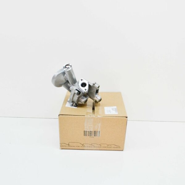 022115105E - NEW AUDI A3 8P ENGINE OIL PUMP 022115105E ORIGINAL