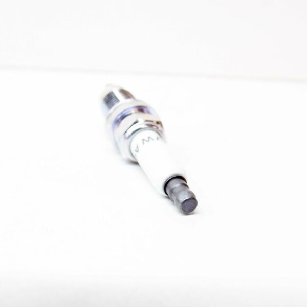 03F905600A - NEW AUDI A1 8X SPARK PLUG LONGLIFE 03F905600A GENUINE