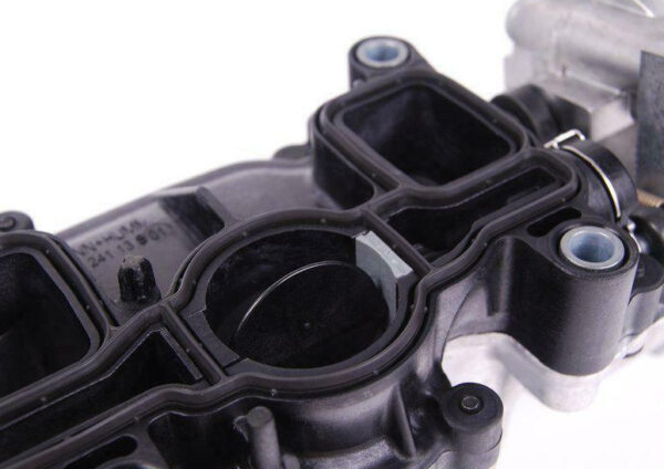 03L129711E - NEW AUDI A3 8P INTAKE CONNECTION 03L129711E ORIGINAL