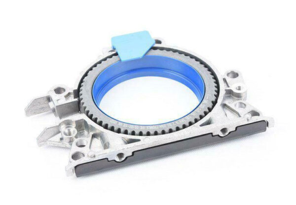 04L103171 - NEW AUDI A1 8X REAR CRANKSHAFT SEALING FLANGE 04L103171 ORIGINAL
