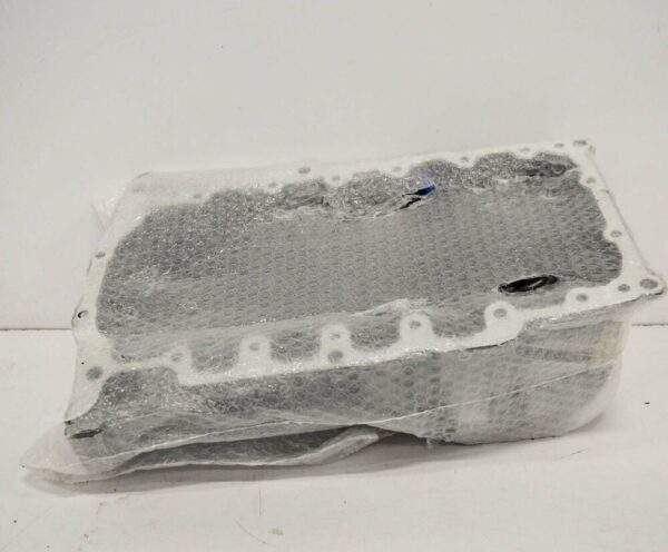 04L103601S - NEW AUDI A4 B9 OIL SUMP PAN 04L103601S 2.0 TDI DIESEL ORIGINAL