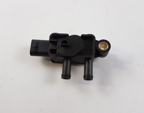 057906051H - NEW AUDI TT ROADSTER FV PRESSURE DIFFERENTIAL SENDER 057906051H GENUINE