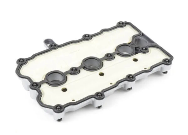 06E103472L - NEW AUDI A8 D3 4E RIGHT VALVE COVER 06E103472L ORIGINAL