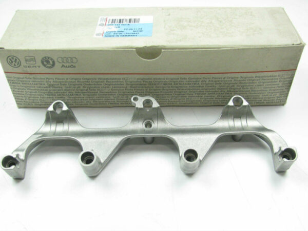 06E133340A - NEW AUDI Q5 8R FUEL RAIL BRACKET 06E133340A GENUINE