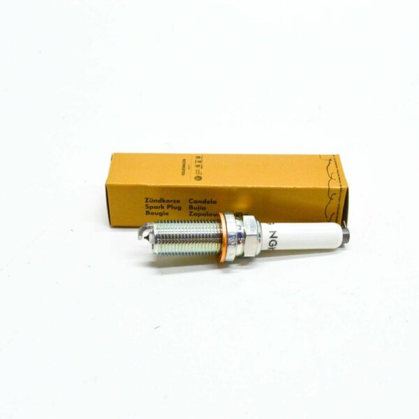 06K905601M - NEW AUDI A8 4H D4 IGNITION SPARK PLUG 06K905601M