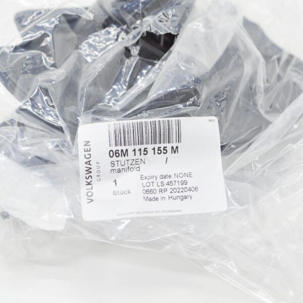 06M115155M - Audi Q7 4M Engine Oil Pump Intake Connection 06M115155P NEW GENUINE