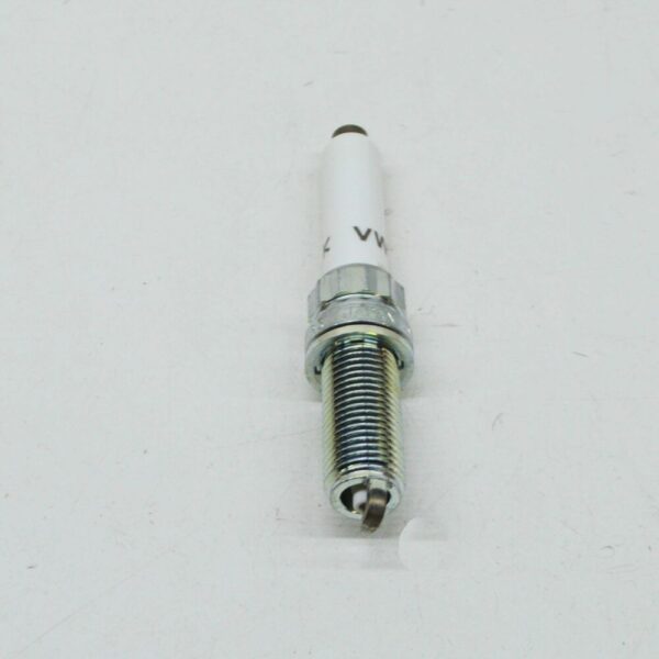 06M905606F - NEW AUDI A4 B9 SPARK PLUG 06M905606F