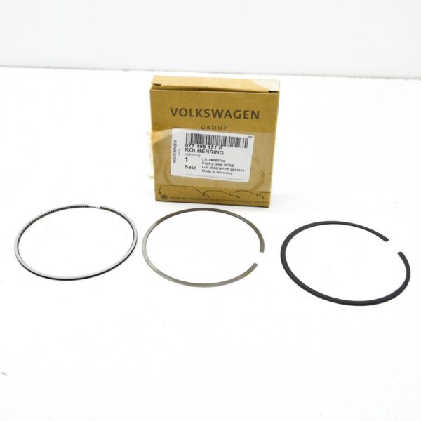 077198151P - Audi R8 4S piston rings set 077198151P NEW ORIGINAL