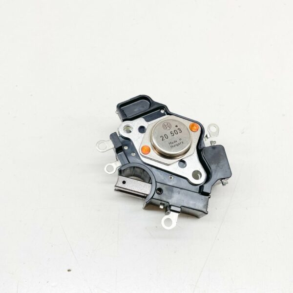 077903803D - NEW AUDI A6 C6 ALTERNATOR VOLTAGE REGULATOR 077903803D OEM