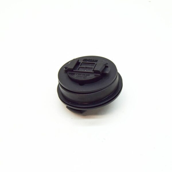 079103485A - NEW AUDI A4 B8 OIL FILLER CAP 079103485A ORIGINAL