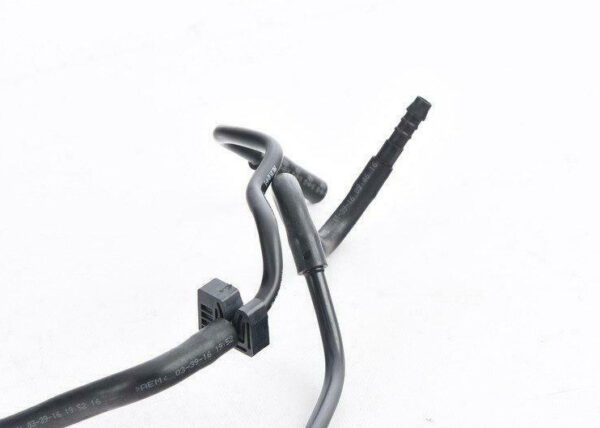 079131051D - NEW AUDI A5 8T INTAKE SYSTEM PIPE HOSE LINE 079131051D ORIGINAL
