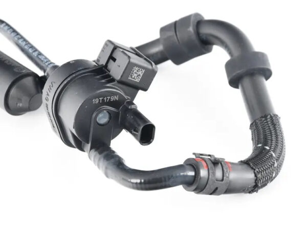 079133240BE - NEW AUDI RS7 SPORTBACK 4G ACTIVE CHARCOAL CANISTER VALVE 079133240BE ORIGINAL