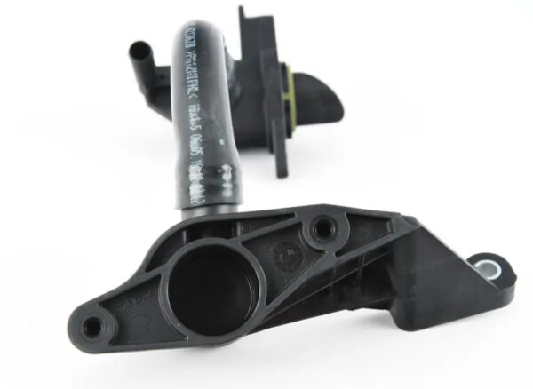 079133424T - NEW AUDI Q7 4L INTAKE SYSTEM VACUUM SYSTEM ADAPTER 079133424T