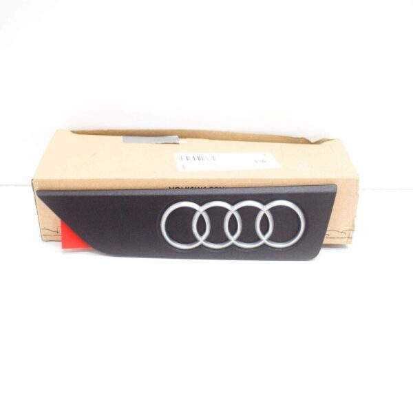 079133621B - NEW AUDI R8 42 ENGINE LEFT SIDE EMBLEM 079133621B