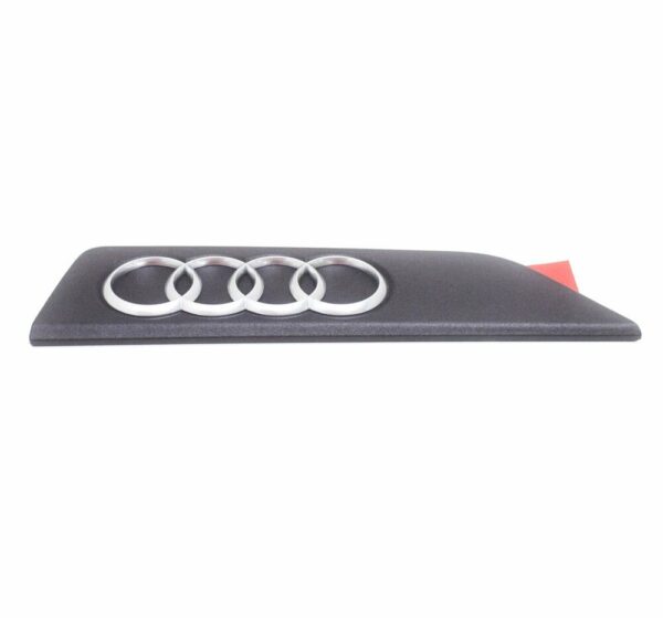 079133621B - NEW AUDI R8 42 ENGINE LEFT SIDE EMBLEM 079133621B