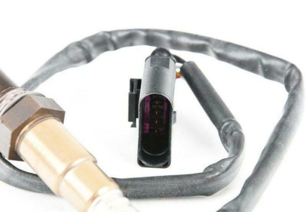 079906262Q - New AUDI A8 4H Front Catalytic Converter Lambda Sensor 079906262Q Genuine