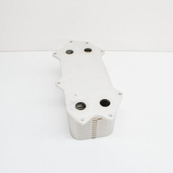 07L117021M - AUDI R8 4S ENGINE OIL COOLER 07L117021M NEW GENUINE