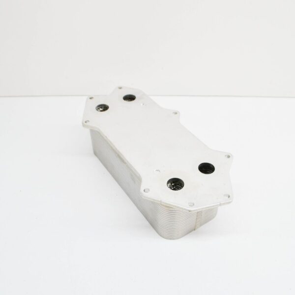 07L117021M - AUDI R8 4S ENGINE OIL COOLER 07L117021M NEW GENUINE