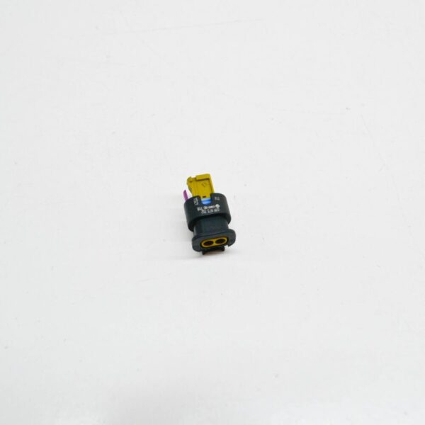 07P973702 - NEW AUDI A4 B8 WIRING CONNECTOR PLUG HOUSING 07P973702 ORIGINAL