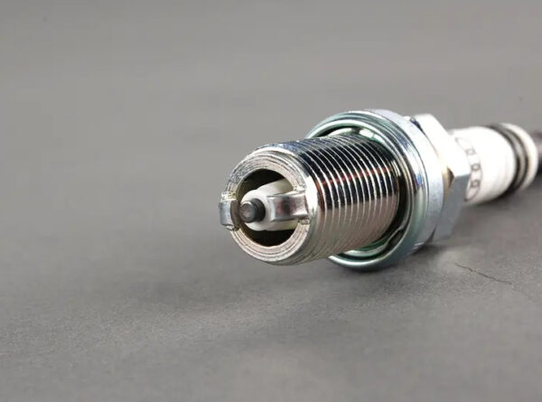 101000035HJ - NEW A4 B7 SPARK PLUG LONGLIFE 101000035HJ ORIGINAL