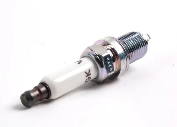 101905611G - NEW A4 B8 SPARK PLUG LONGLIFE 101905611G ORIGINAL