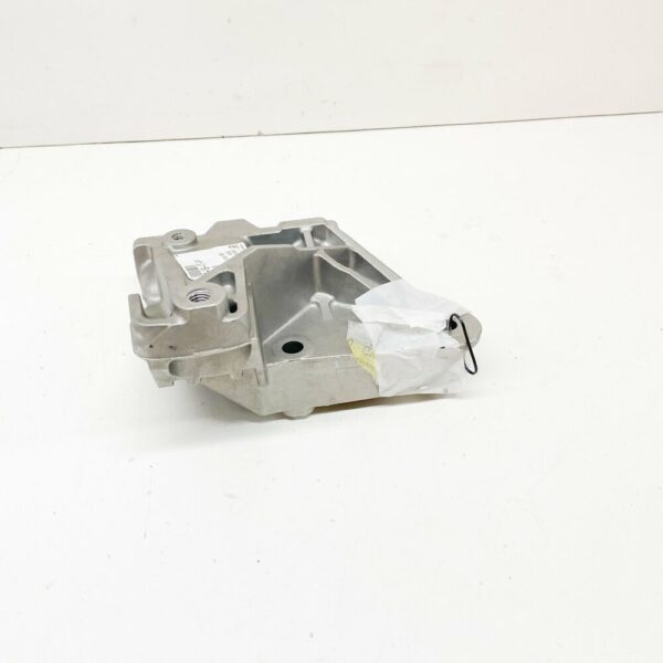 1J0199117P - NEW AUDI TT 8N LEFT TRANSMISSION MOUNTING BRACKET 1J0199117P ORIGINAL