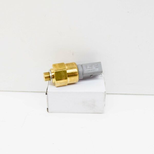 1J0919081 - NEW AUDI TT 8N POWER STEERING OIL PRESSURE SWITCH 1J0919081