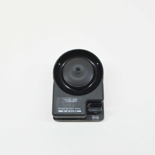 1J0951605A - NEW VW BEETLE 9C ANTI THEFT ALARM SYSTEM ELECTRONIC SIREN 1J0951605A ORIGINAL