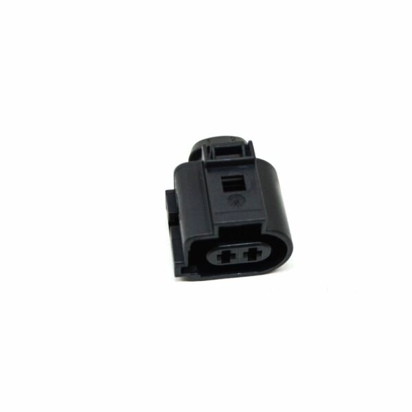 1J0973722A - NEW AUDI A3 CABRIO 8V HEADLIGHT CONNECTOR PLUG FLAT HOUSING RHD 1J0973722A