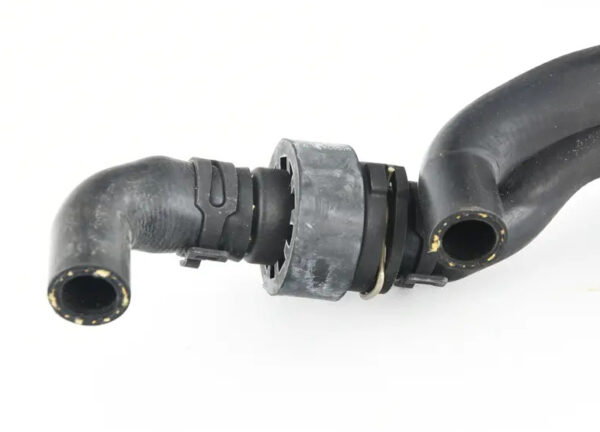 1K0121086BD - NEW AUDI A3 SPORTBACK 8P ENGINE COOLANT HOSE 1K0121086BD ORIGINAL