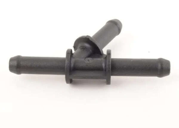 1K0121087B - NEW AUDI A1 8X COOLING SYSTEM DISTRIBUTOR 1K0121087B ORIGINAL