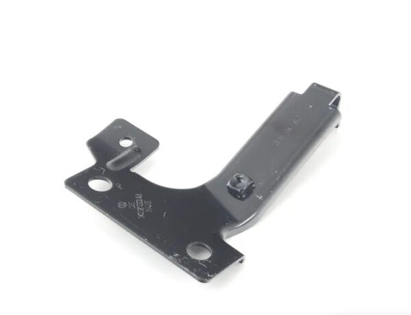 1K0121093AR - NEW AUDI A3 SPORTBACK 8P ENGINE AUXILIARY WATER PUMP BRACKET 1K0121093AR