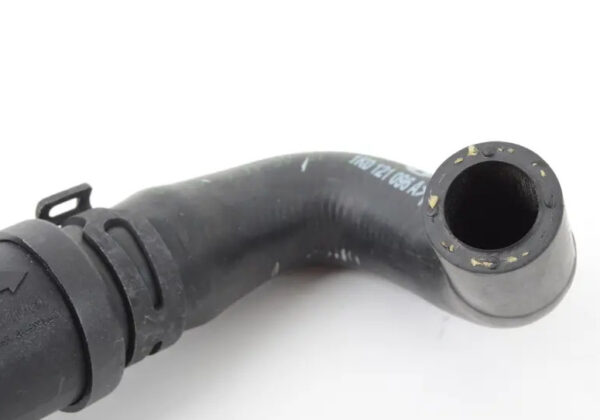 1K0121096A - NEW AUDI A3 8P ENGINE COOLANT HOSE 1K0121096A