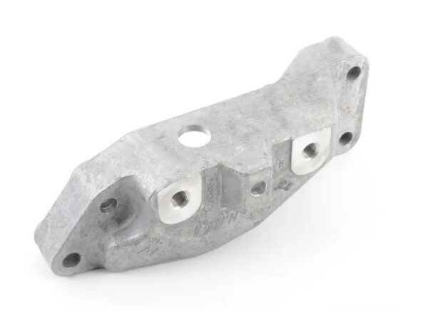 1K0199117AB - NEW AUDI A3 SPORTBACK 8P LEFT ENGINE MOUNT BRACKET 1K0199117AB ORIGINAL