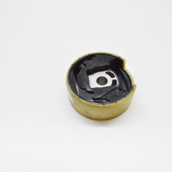 1K0199867Q - AUDI Q3 8U Engine Mounting Lower Bonded Rubber Bush 1K0199867Q NEW GENUINE