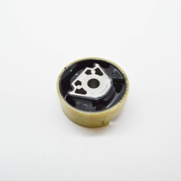 1K0199867Q - AUDI Q3 8U Engine Mounting Lower Bonded Rubber Bush 1K0199867Q NEW GENUINE
