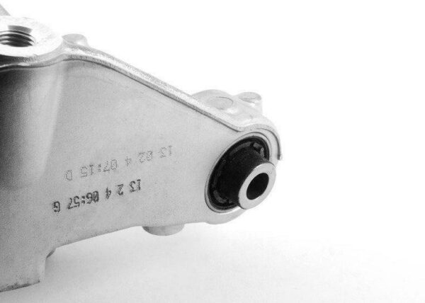 1K0505433 - NEW AUDI A1 8X REAR LEFT WHEEL BEARING HOUSING 1K0505433 ORIGINAL