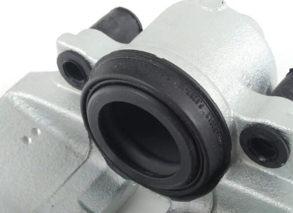 1K0615124E - NEW AUDI A1 8X FRONT 1K0615124E RIGHT CALIPER HOUSING ORIGINAL