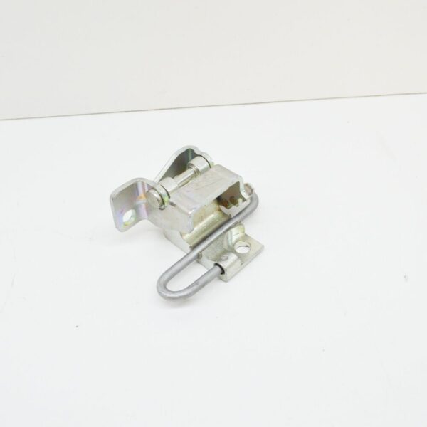 1K0831411Q - Volkswagen GOLF MK5 Front Left Door Lower Hinge 1K0831411Q NEW GENUINE