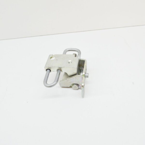1K0831411Q - Volkswagen GOLF MK5 Front Left Door Lower Hinge 1K0831411Q NEW GENUINE