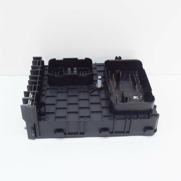 1K0937124K - NEW AUDI A3 8P ENGINE BAY CENTRAL ELECTRICS FUSE BOX 1K0937124K ORIGINAL