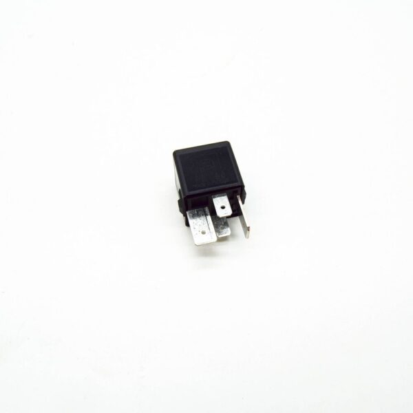 1K0951253A - NEW AUDI A3 8P MULTIFUNCTION RELAY 1K0951253A ORIGINAL