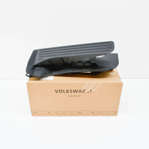 1K2721503AR - AUDI Q3 8U ACCELERATOR PEDAL RHD 1K2721503AR NEW