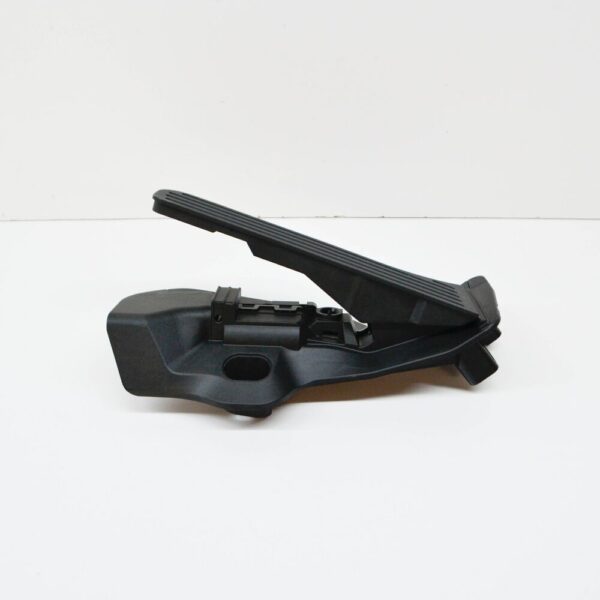 1K2721503AR - AUDI Q3 8U ACCELERATOR PEDAL RHD 1K2721503AR NEW