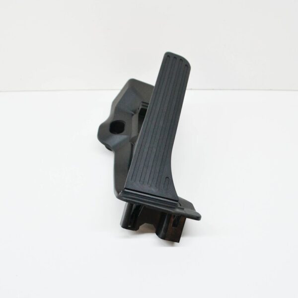 1K2721503AR - AUDI Q3 8U ACCELERATOR PEDAL RHD 1K2721503AR NEW