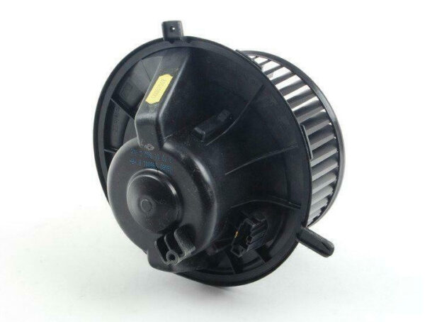 1K2819015C - NEW AUDI Q3 8U HEATER BLOWER FAN ENGINE RHD 1K2819015C