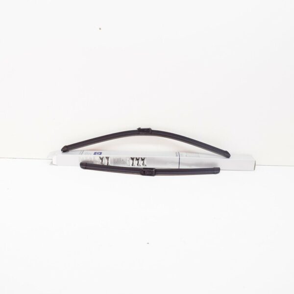 1Q1998002 - NEW VW EOS 1F7 FRONT WIPER BLADE SET 1Q1998002 LHD