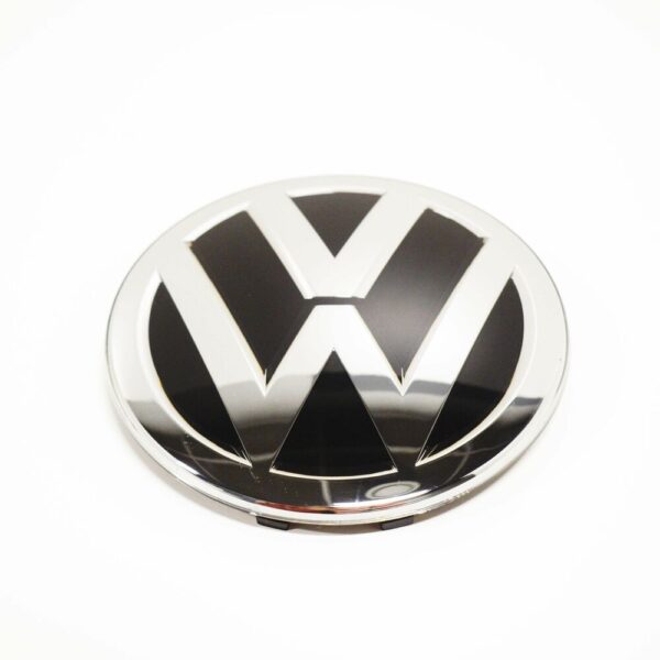 2GA853601JZA - NEW VOLKSWAGEN POLO MK6 FRONT BUMPER RADIATOR GRILLE BADGE 2GA853601JZA ORIGINAL