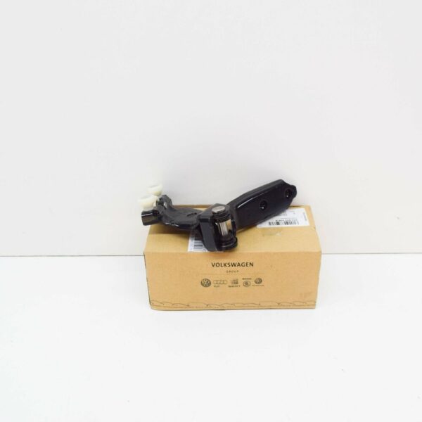 2K0843335A - NEW VOLKSWAGEN CADDY 2K REAR LEFT HINGE FOR SLIDING DOOR 2K0843335A