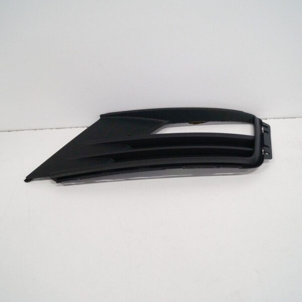 2K5853666F9B9 - NEW VOLKSWAGEN CADDY 2K FRONT RIGHT FOG LIGHT GRILLE 2K5853666F9B9 ORIGINAL